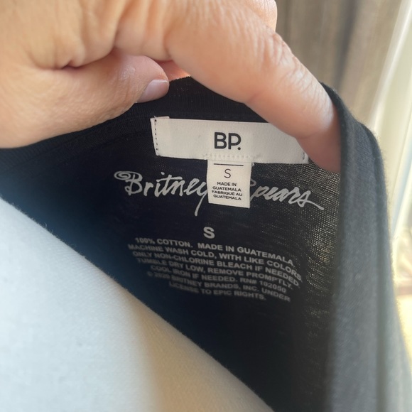 Britney Spears top - Picture 2 of 3